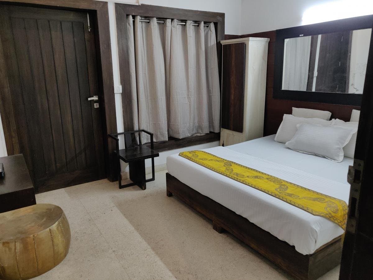 Deluxe Room at Aakriti Hotels, Sector 23 Gurugram