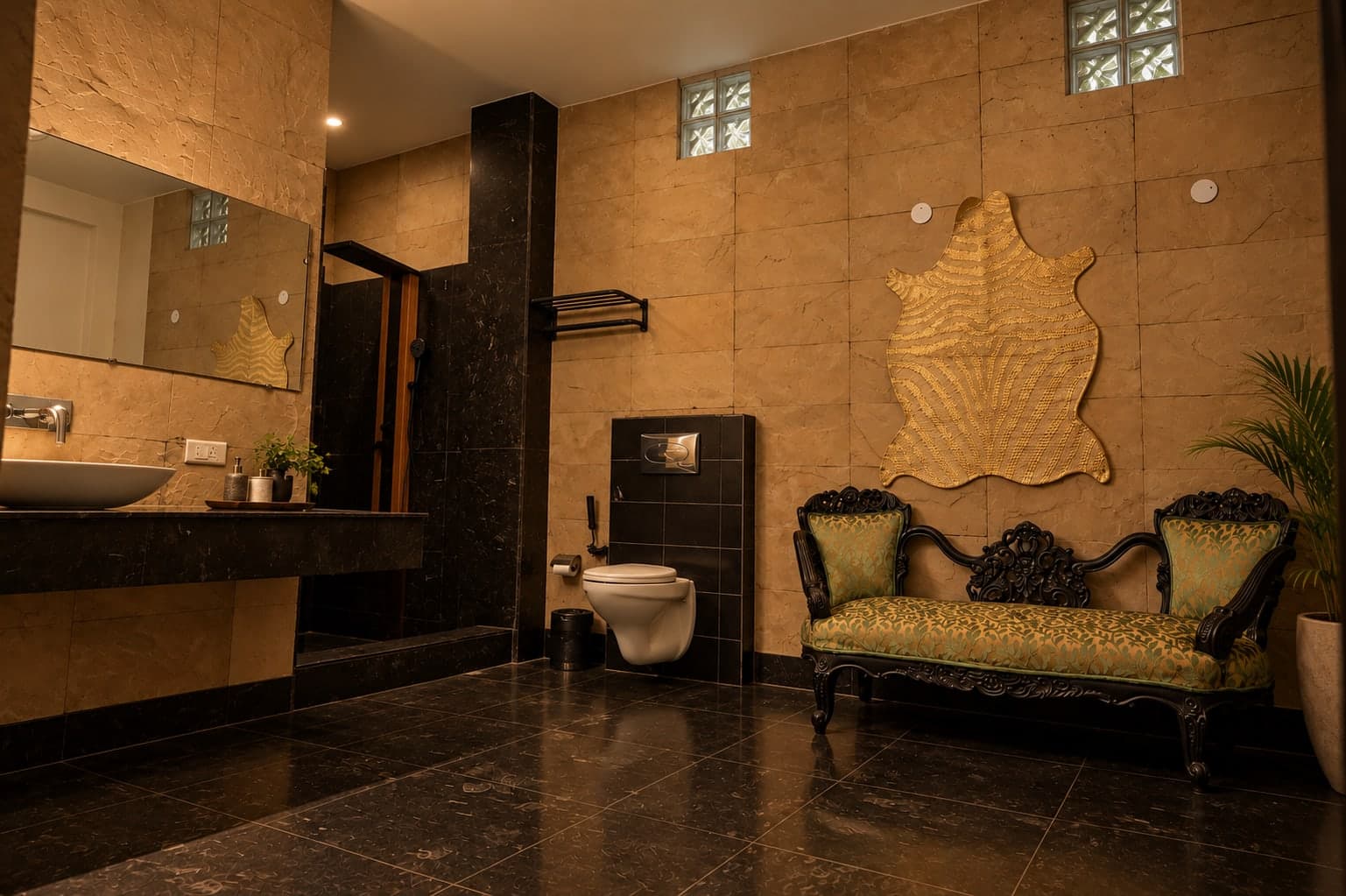 The suite bathroom at Aakriti Hotels
